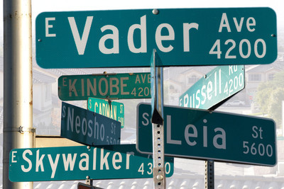 E Vader Ave