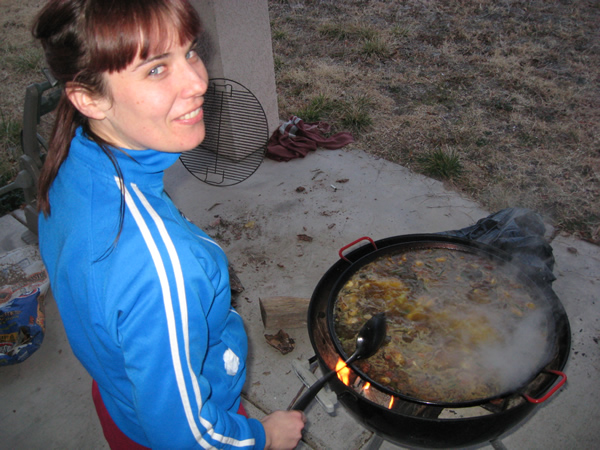 Siempre que llegas a casa, me pillas en la cocina...